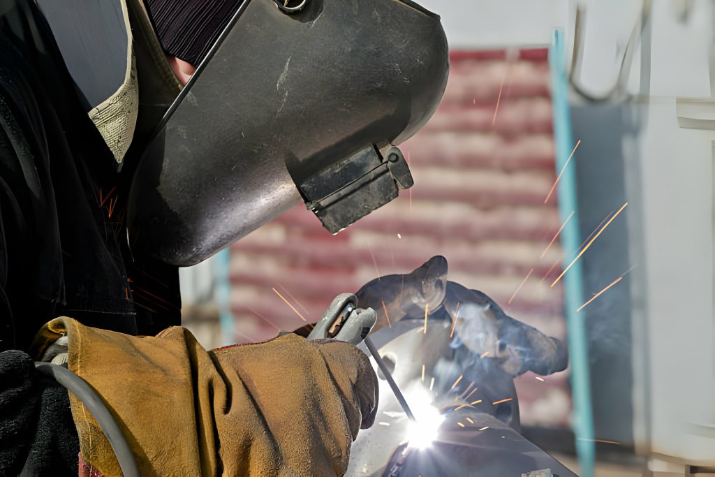 An Essential Guide to MIG Welding and Gas Use